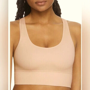 NWT Maidenform Wireless, Stretch, Seamless Rib Bra, Sandshell, M